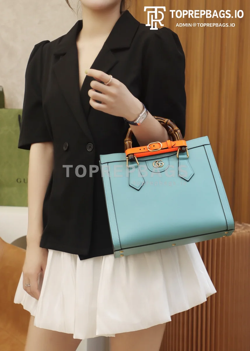 i1628765253_2805_2 Gucci Diana Small in Blue