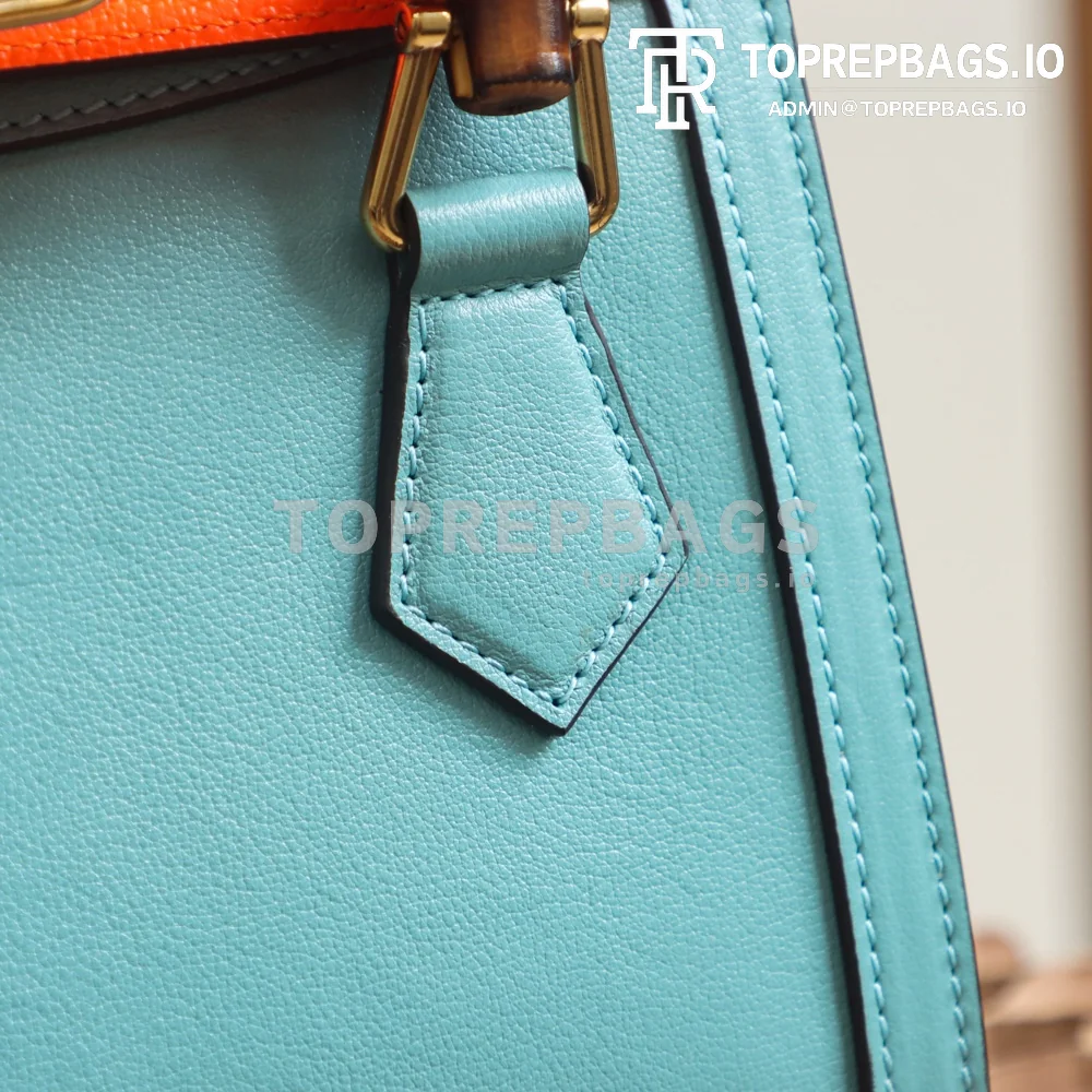 i1628768300_1410_0 Gucci Diana Mini in Blue