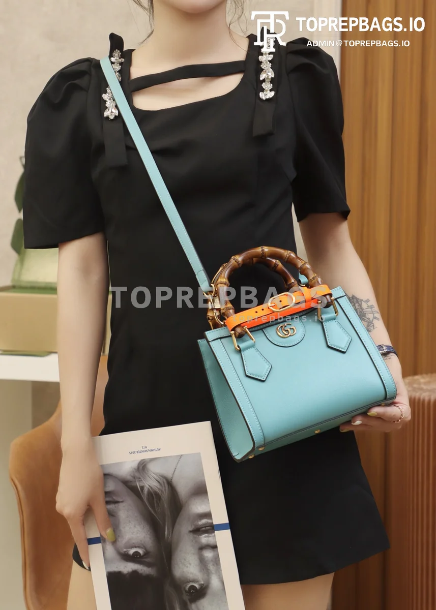 i1628768399_59_7 Gucci Diana Mini in Blue