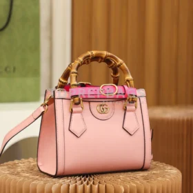 Gucci Diana Mini in Pink