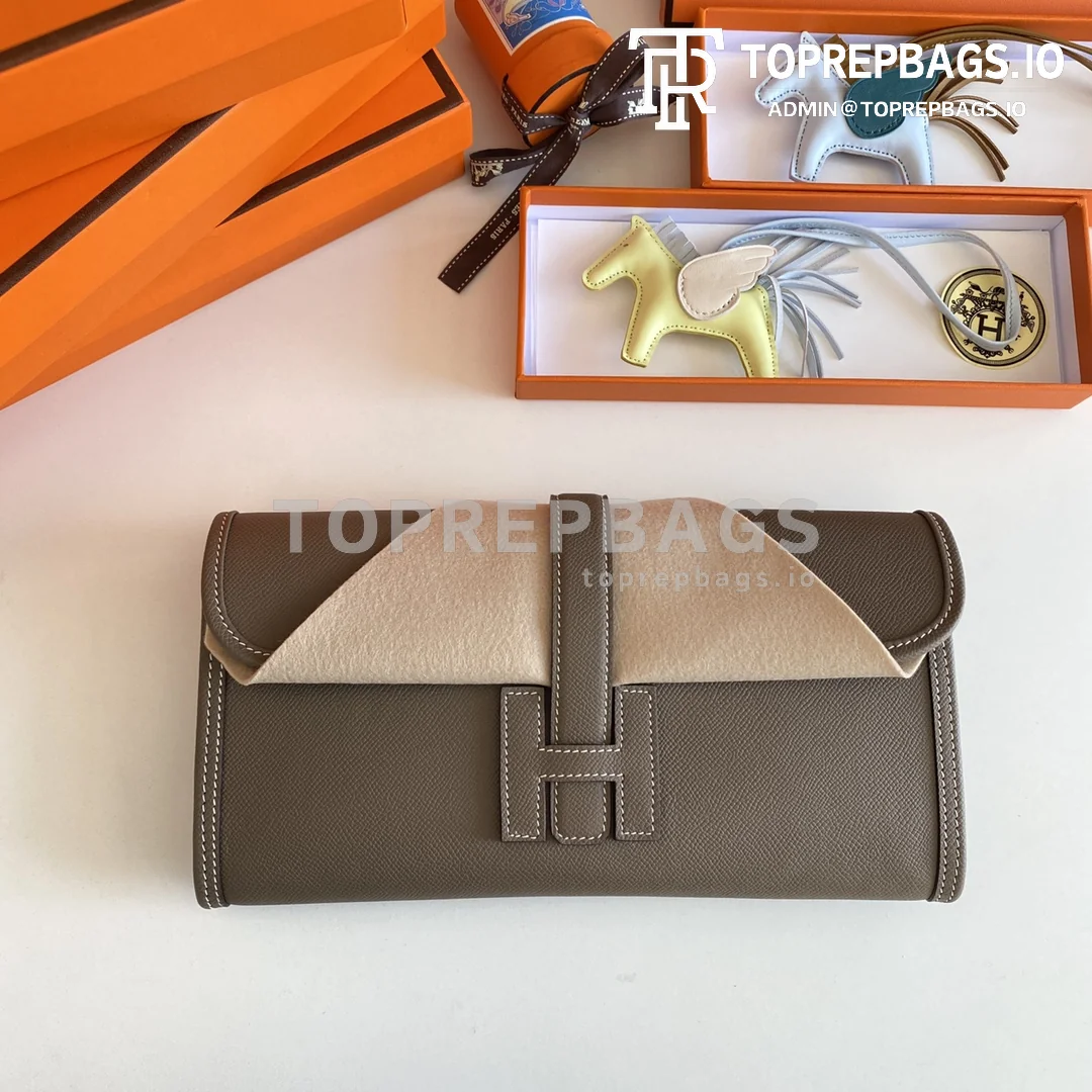 i1634635140_2874_0 Hermes Jige in Grey
