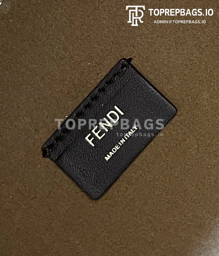i1647598036_6693_7 Fendi Sunshine Shopper Medium 8553 Leather Gold-tone Hardware Tote Bag detailed product image