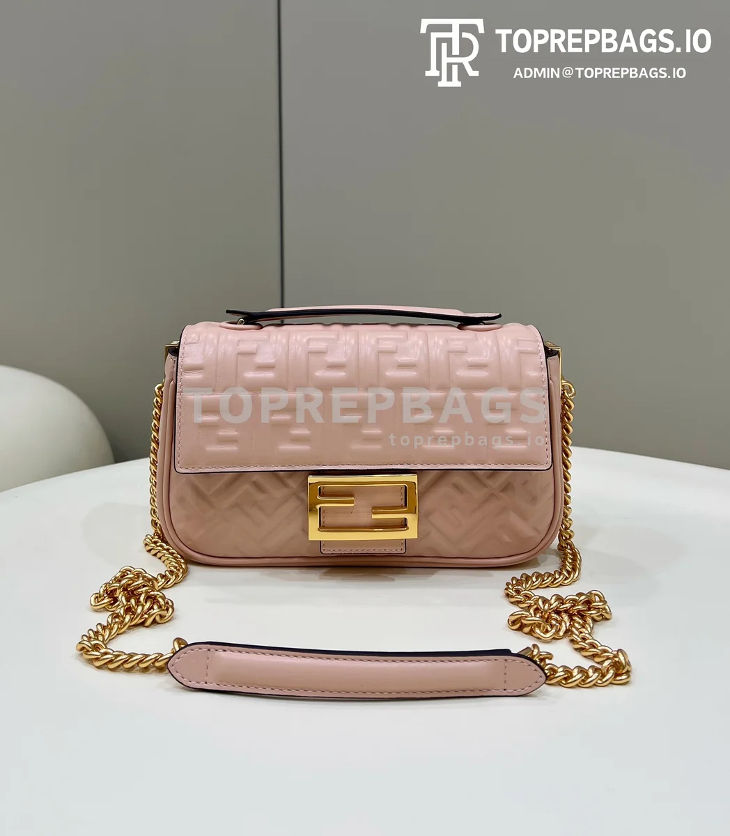 i1648284539_9437_0 Fendi Baguette in Pink