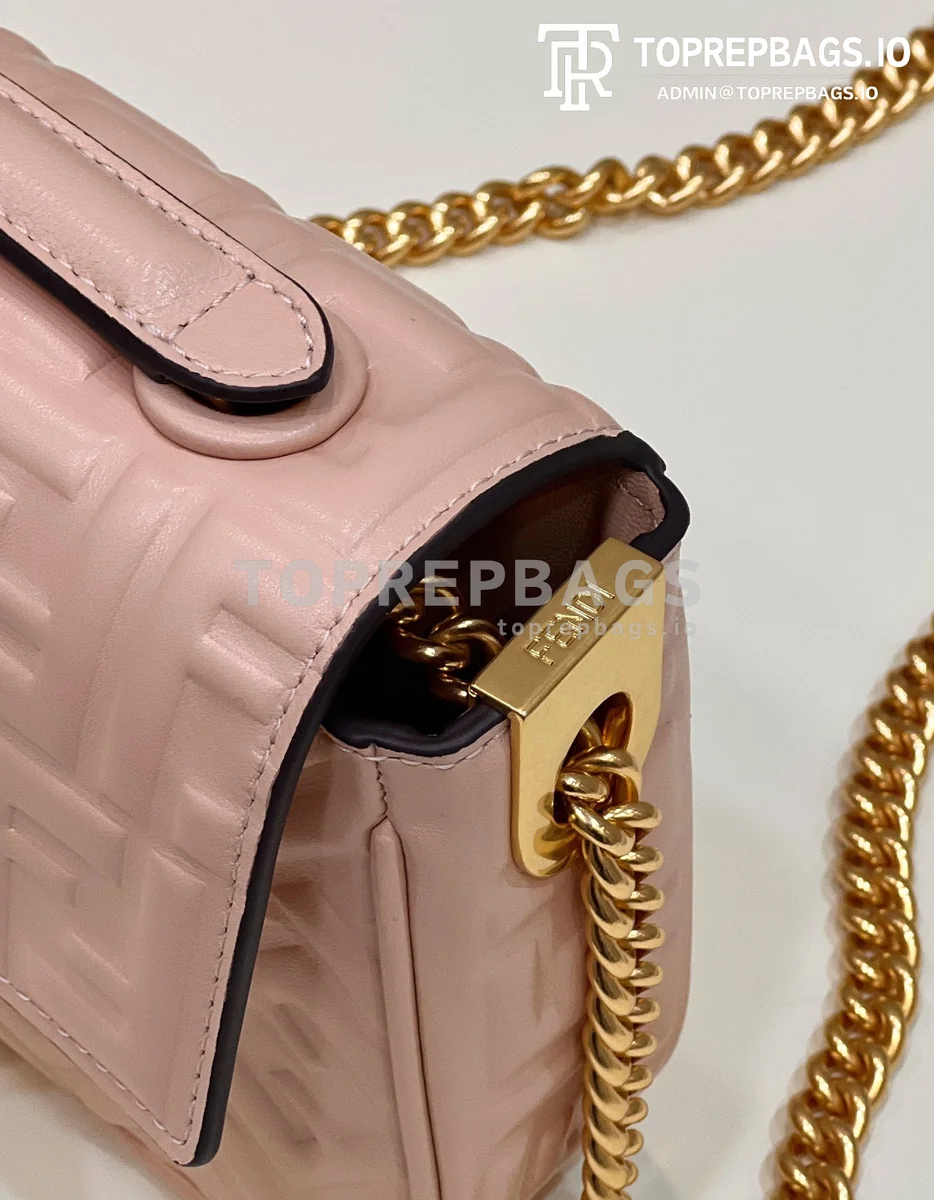 i1648284539_9758_2 Fendi Baguette in Pink