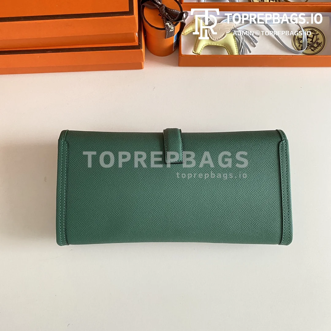 i1652253471_2981_2 Hermes Jige in Green