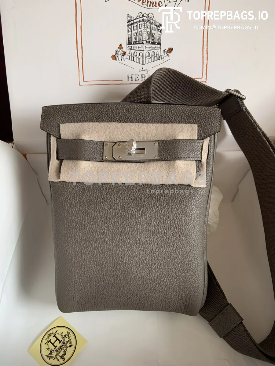 Home Hermes HAC A DOS in Grey