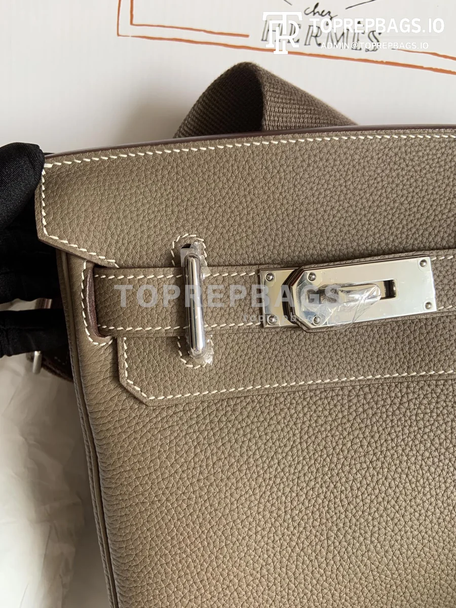 i1656919652_5259_5-1 Hermes HAC A DOS in Taupe