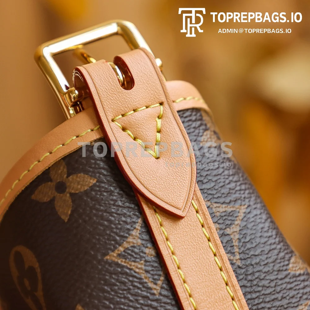 i1659112304_161_1 Louis Vuitton CarryAll in Brown