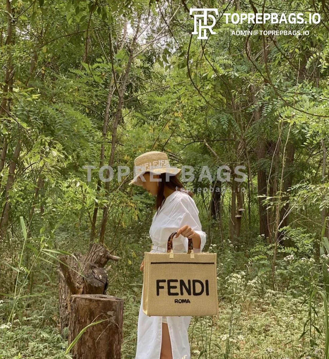i1659327358_4313_2 Fendi Sunshine Shopper Mini in Beige
