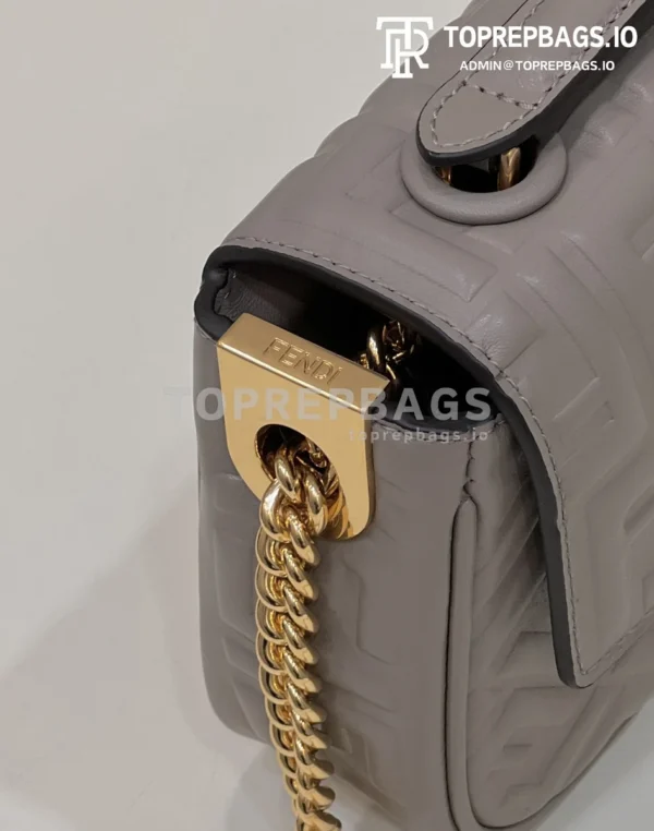 i1661594179_3589_5 Fendi Baguette in Grey