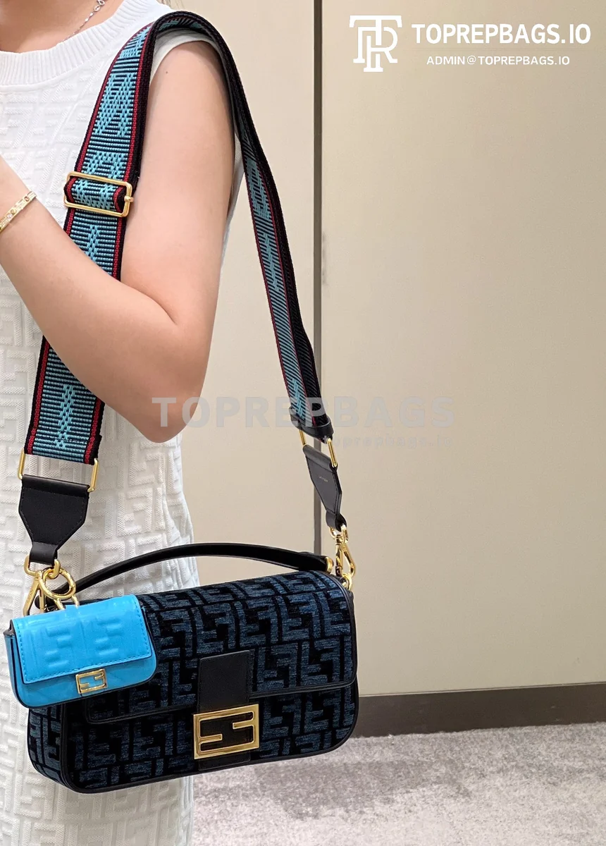 i1663669746_6281_3 Fendi Iconic Baguette Medium in Grey