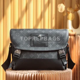 i1666342518_2555_0 Louis Vuitton Voyager Messenger in Black