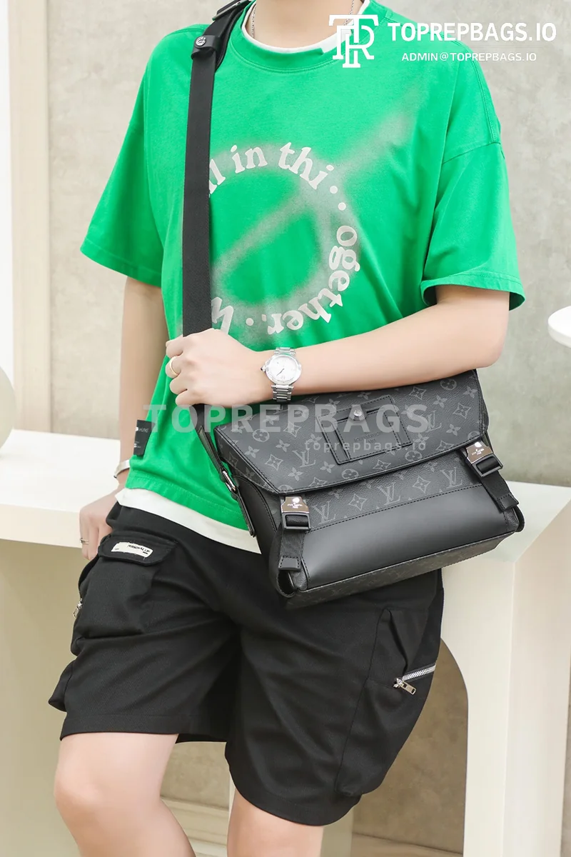 i1666347569_2860_7 Louis Vuitton Voyager Messenger in Black