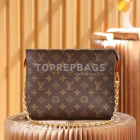 Louis Vuitton Toiletry 26 Small in Brown