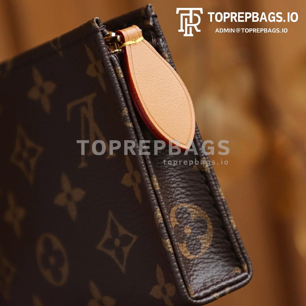 i1666944766_6894_7 Louis Vuitton Toiletry 26 Small in Brown