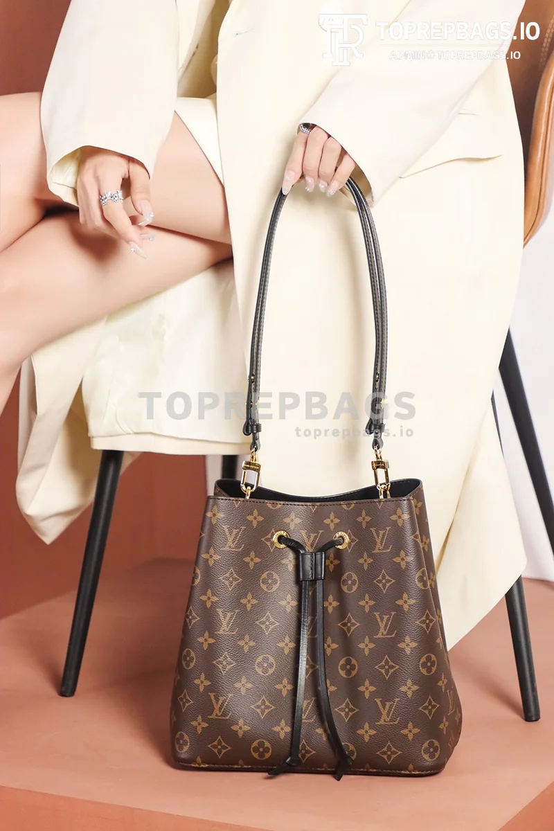 i1678360738_2065_0 Louis Vuitton NeoNoe Bucket in Brown
