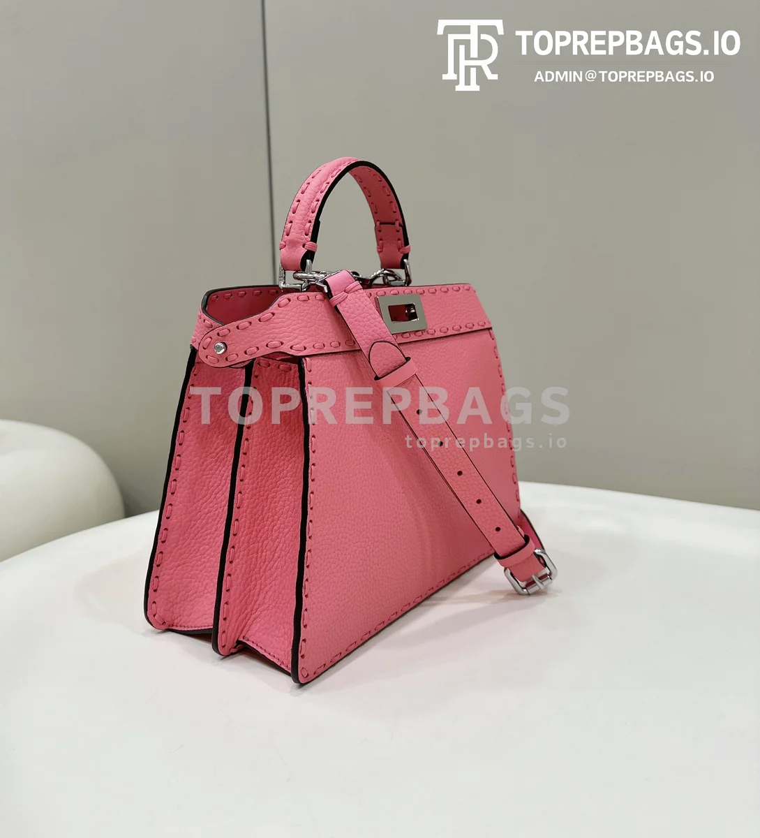 i1678956241_6922_1 Fendi Peekaboo Selleria Small in Pink