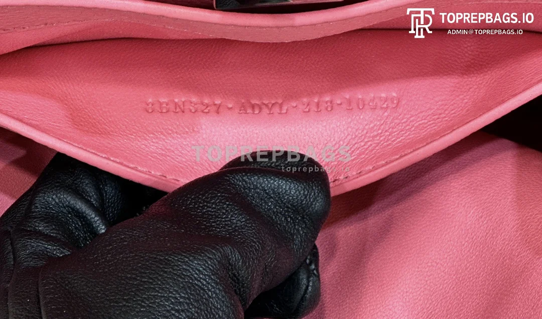 i1678956241_7139_7 Fendi Peekaboo Selleria Small in Pink