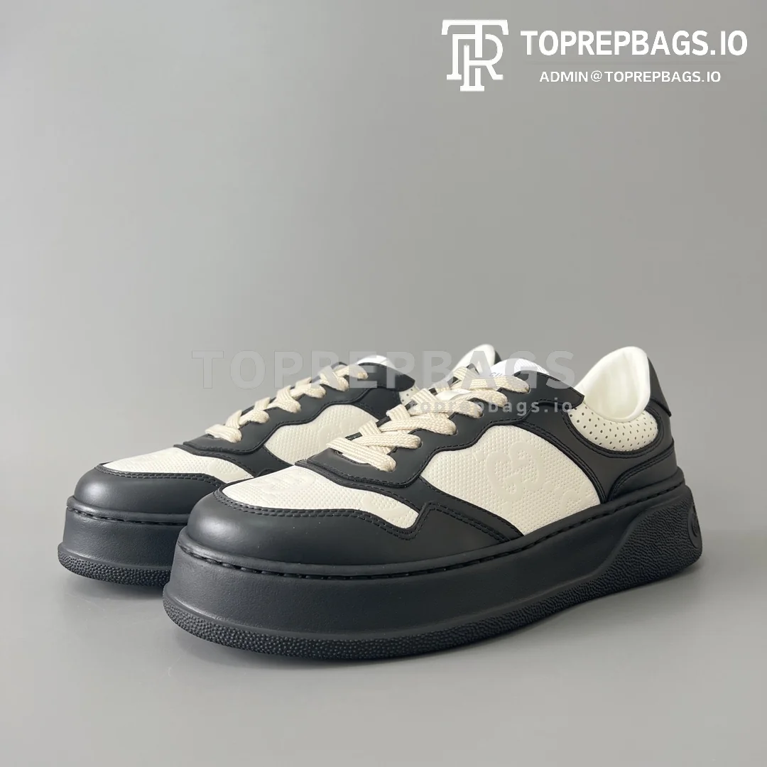 i1681977428_3680_0 Gucci in Black/White