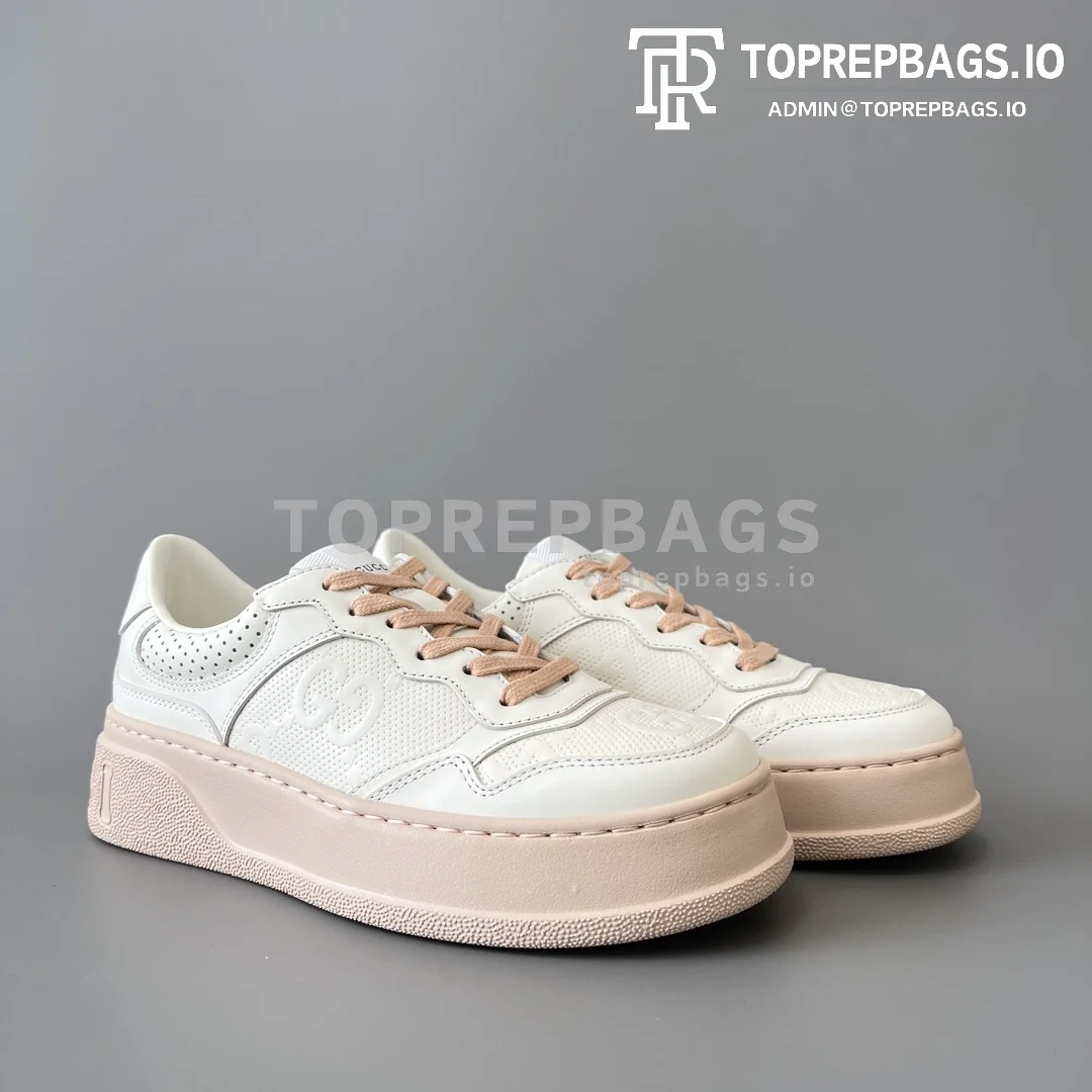 i1681982366_6260_2 Gucci GG Chunky B in White