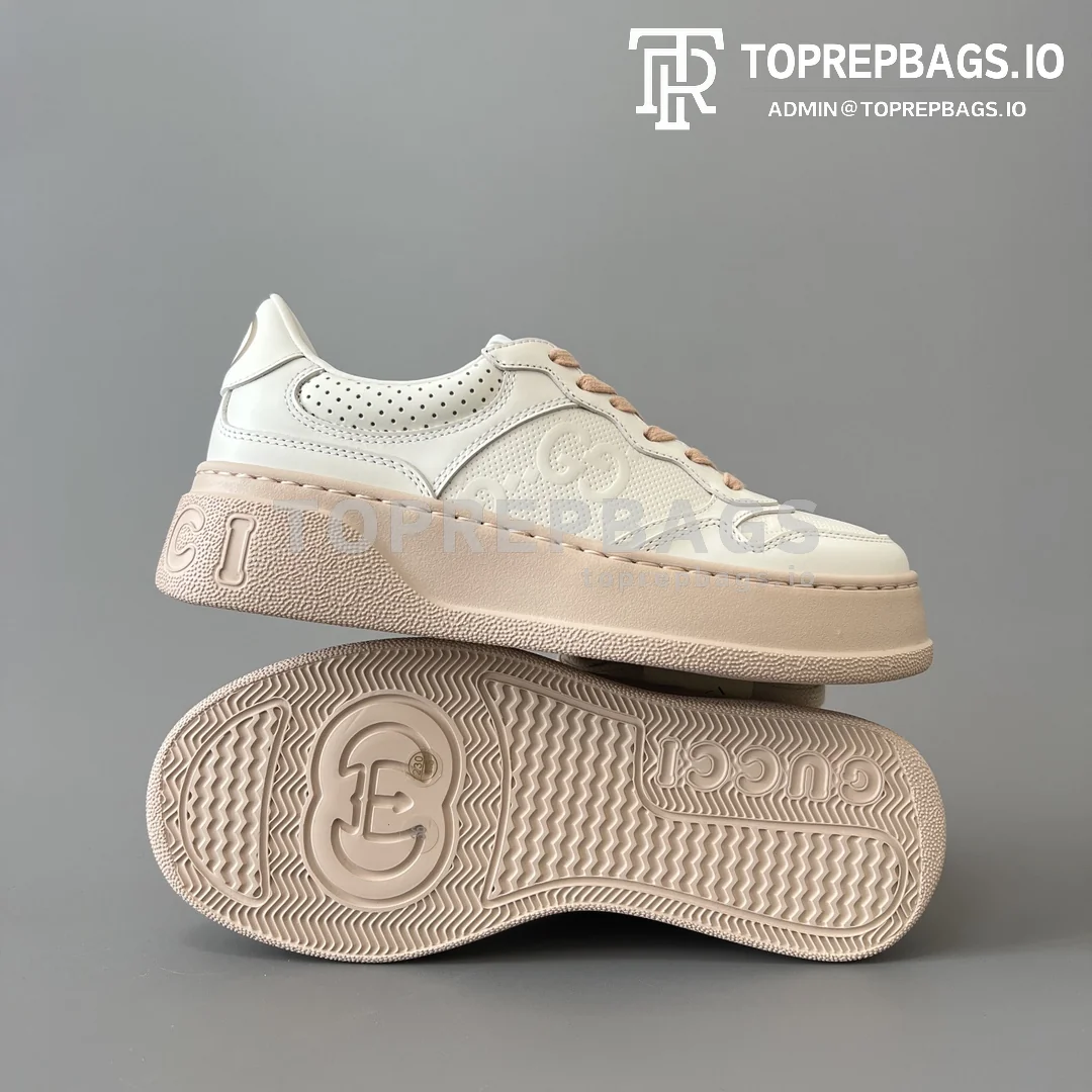 i1681982366_6900_5 Gucci GG Chunky B in White