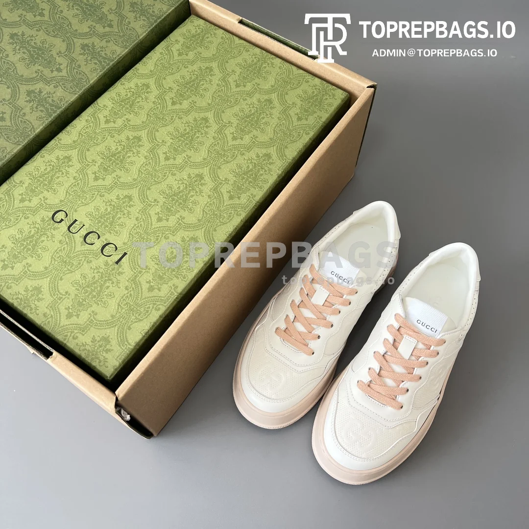 i1681982366_7803_8 Gucci GG Chunky B in White