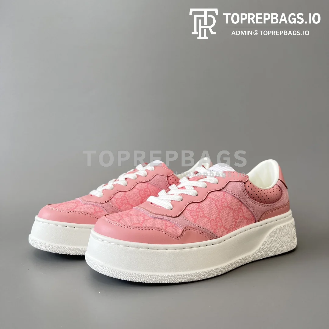 i1681982681_9921_0 Gucci in Pink