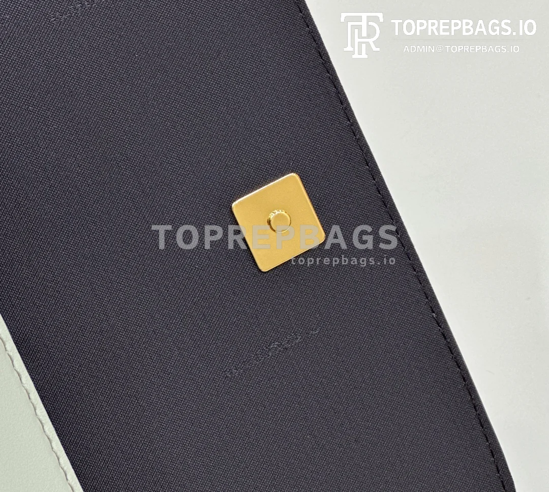 i1681986188_7318_6 Fendi Fendigraphy in Green