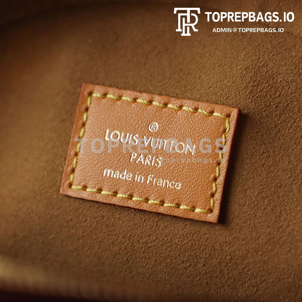i1682588294_9318_8 Louis Vuitton Boite Chapeau Souple in Brown