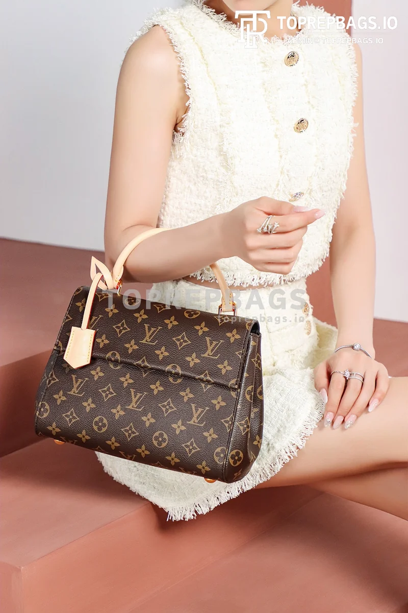 i1684405286_543_2 Louis Vuitton Cluny BB in Brown
