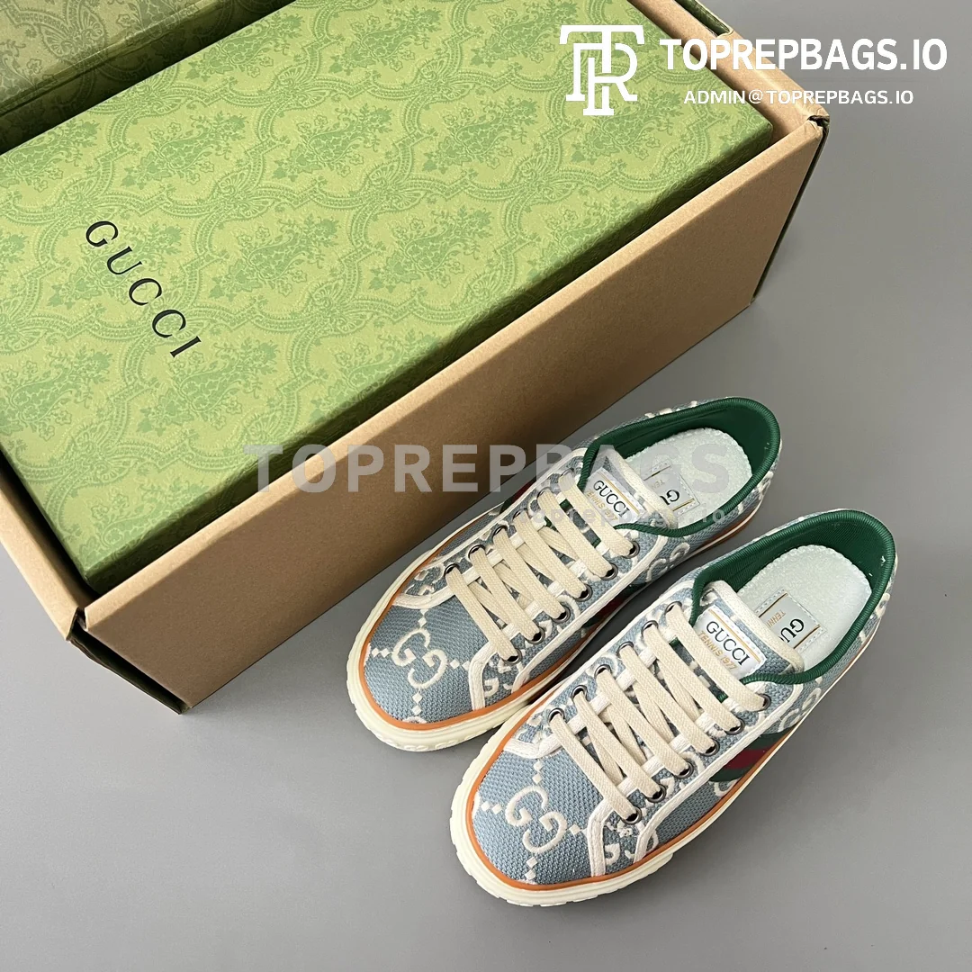i1686124162_680_7 Gucci Tennis 1977 in Blue