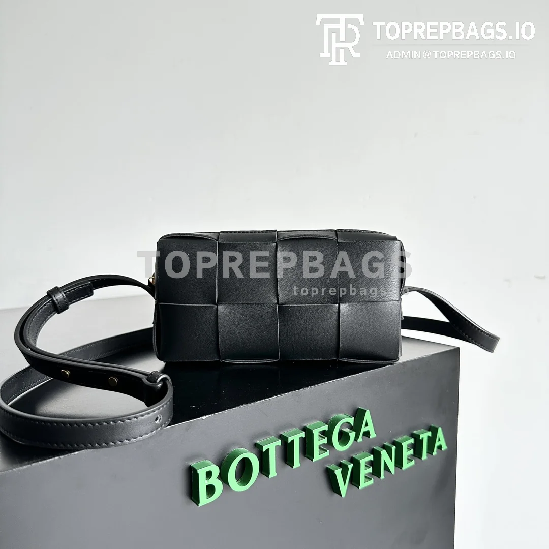 i1686839652_7113_0 Bottega Veneta Brick Cassette in Black