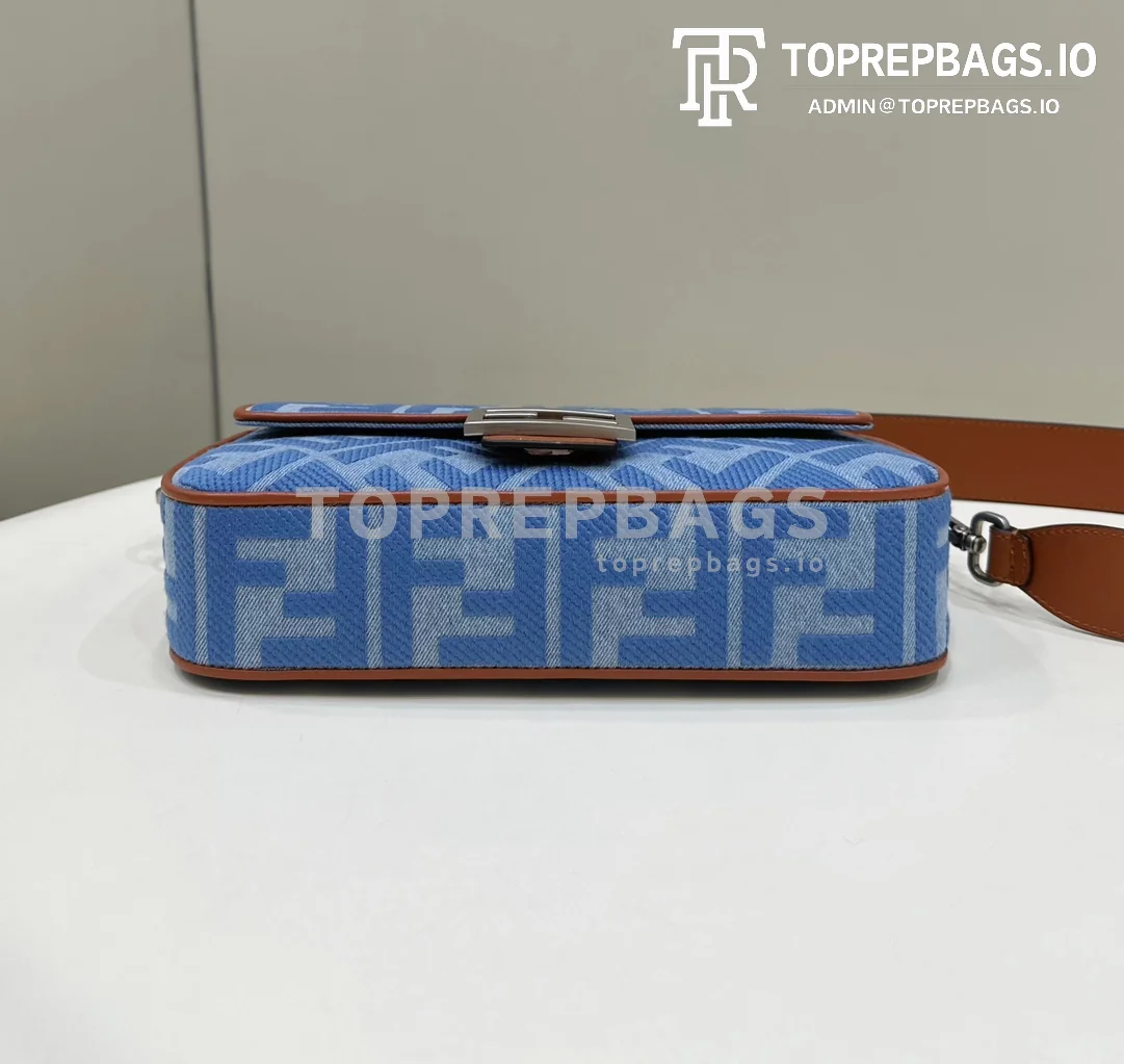 i1687514364_2107_3 Fendi Baguette in Blue