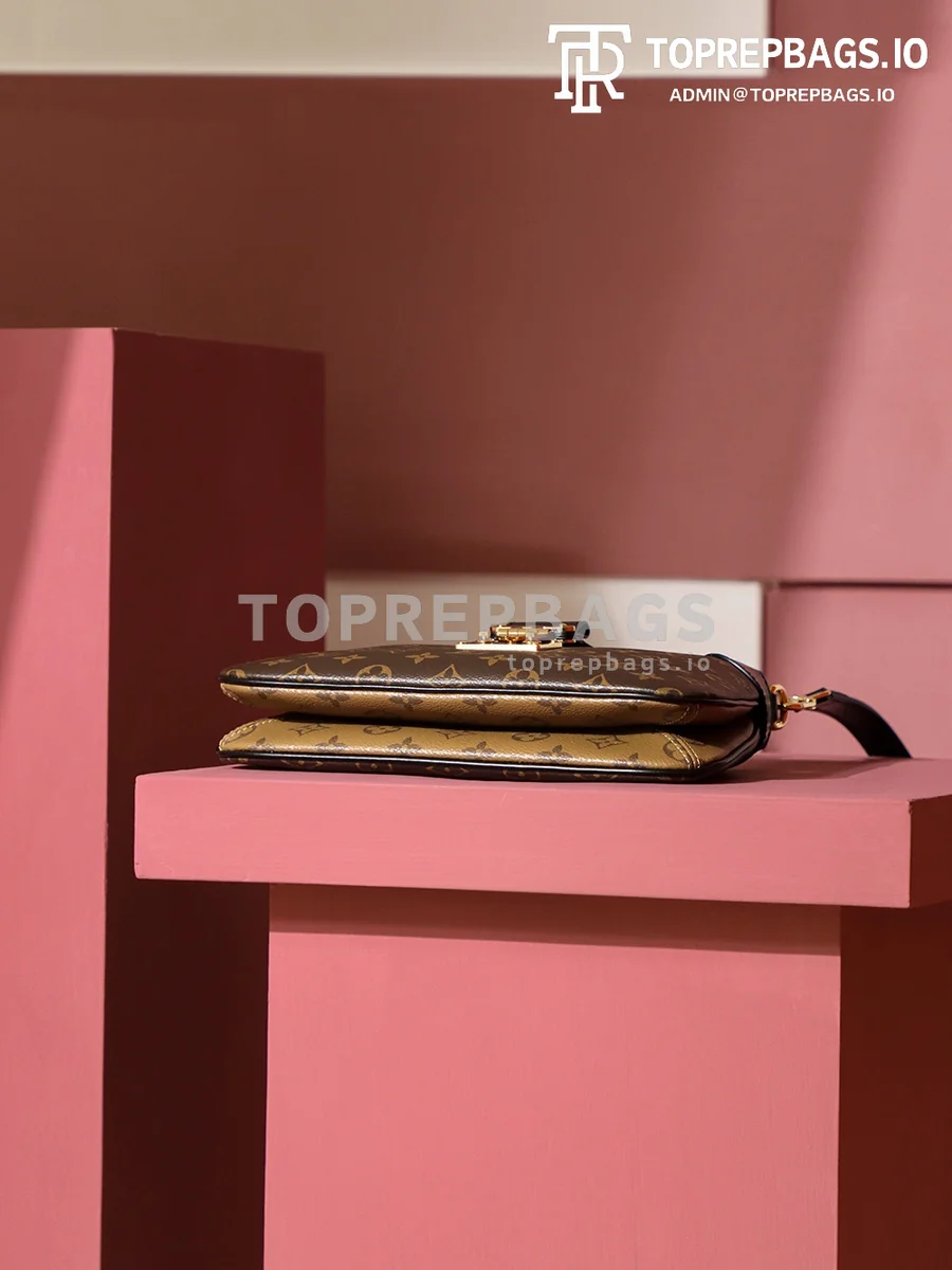 i1688635420_3726_1 Louis Vuitton Twinny in Brown