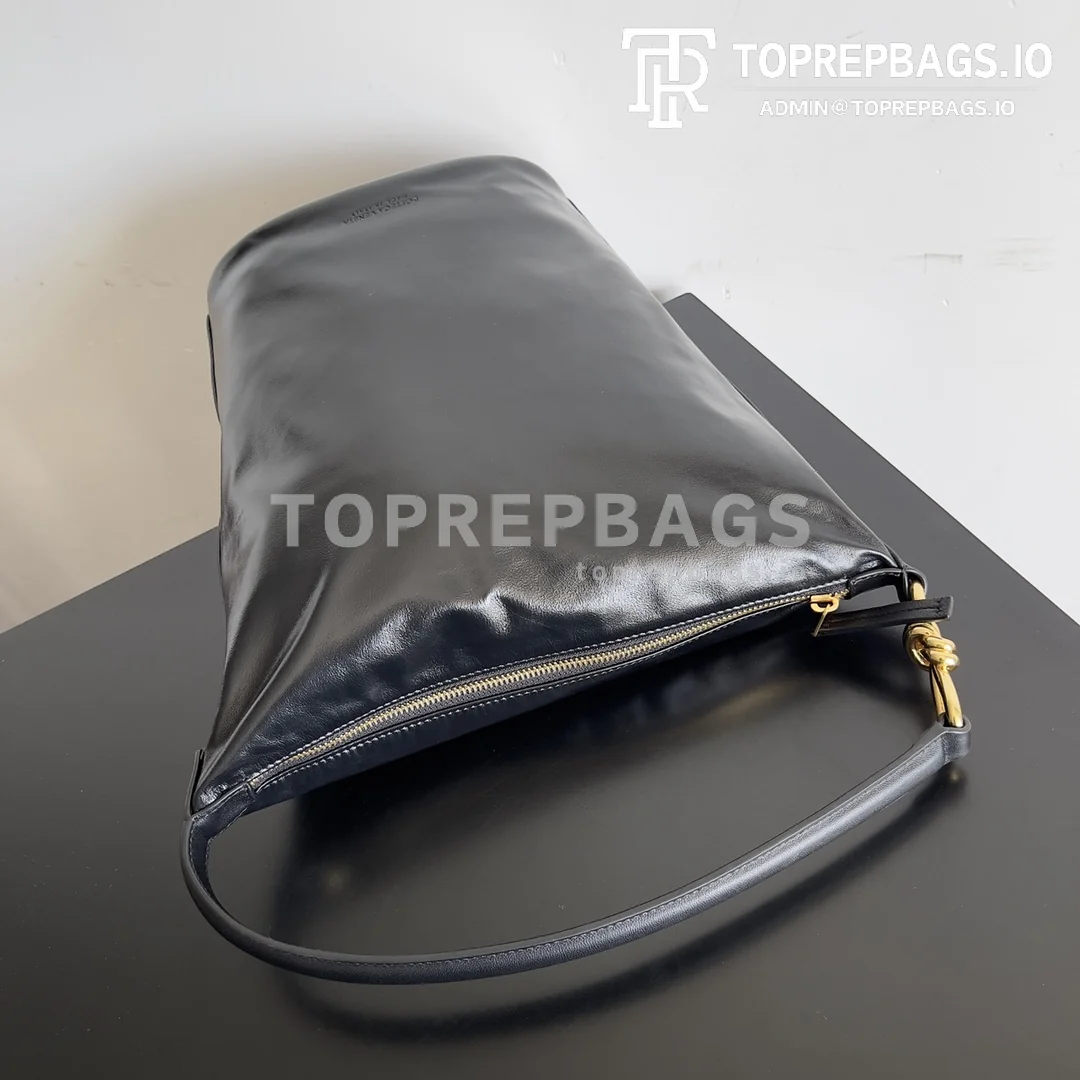 i1688827260_5833_1 Bottega Veneta Hobo in Black