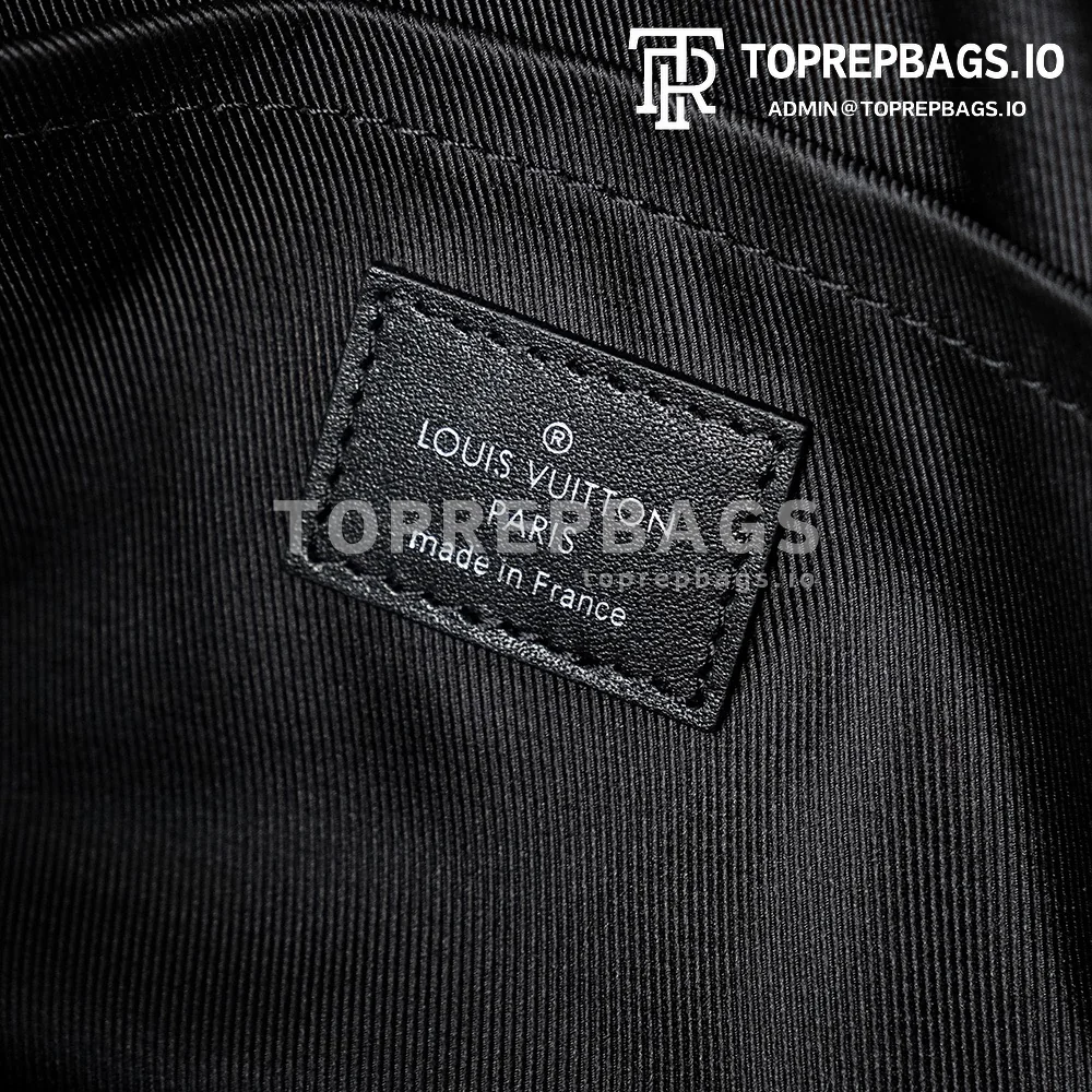 i1689847160_8183_8 Louis Vuitton Keepall in Black