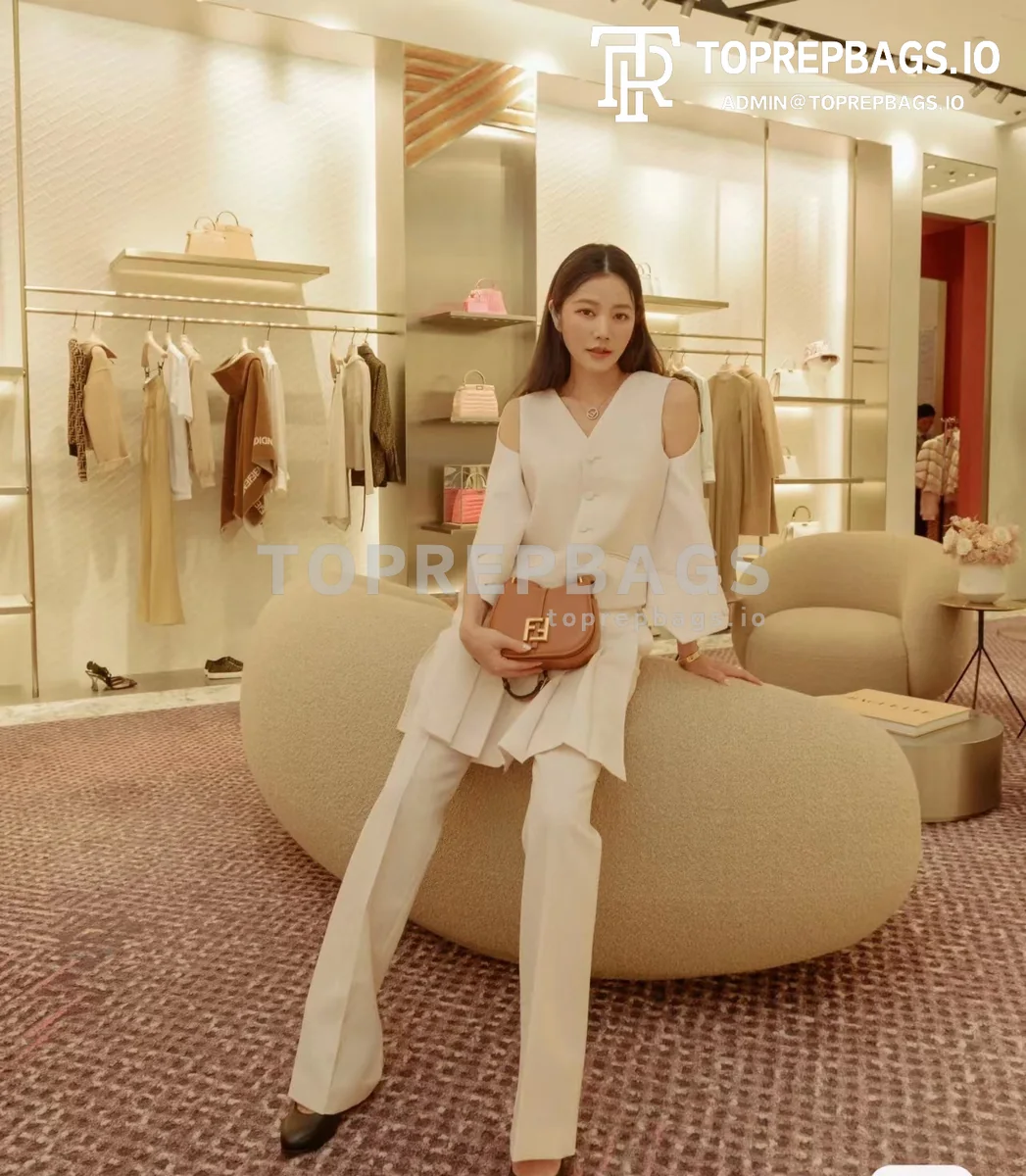 i1690356296_5937_2 Fendi C'mon Saddle in Brown