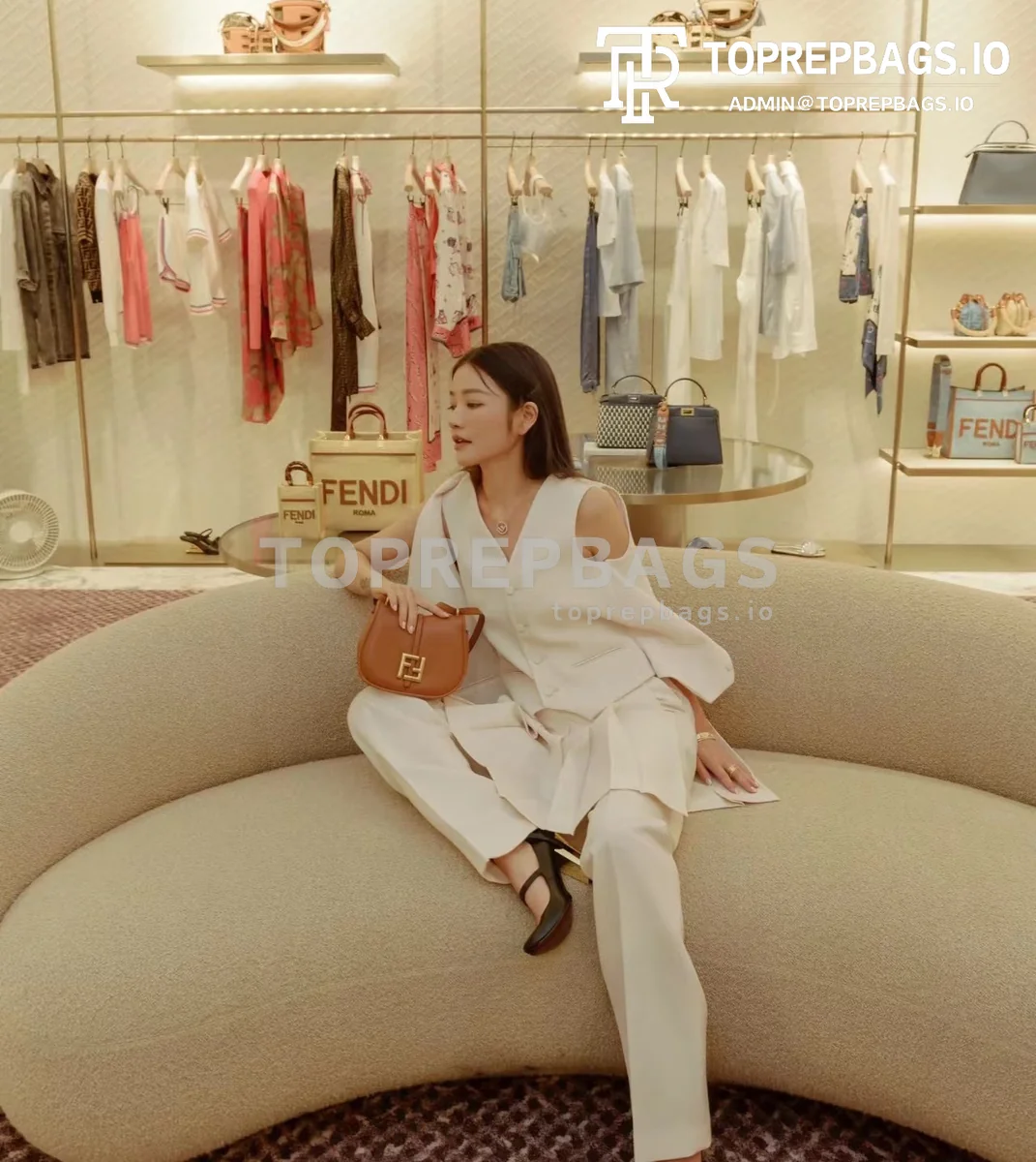 i1690356296_7934_4 Fendi C'mon Saddle in Brown