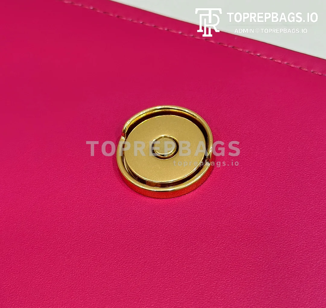 i1690454366_8323_5 Fendi C'mon in Pink