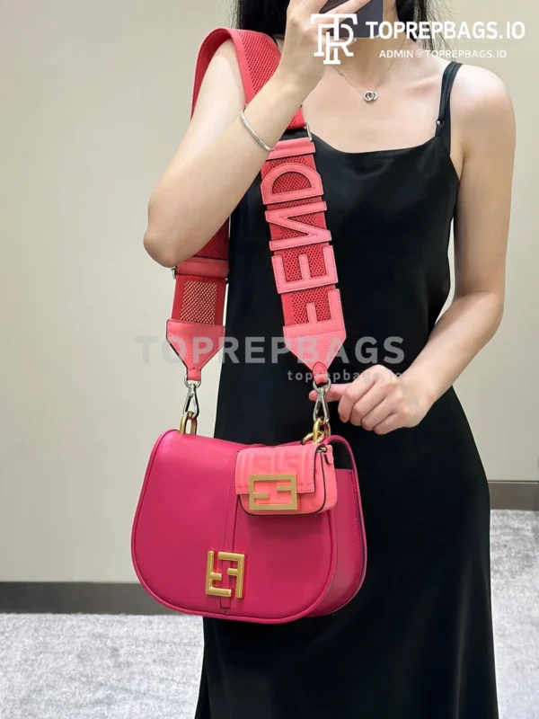 i1690454559_9805_2 Fendi C'mon in Pink