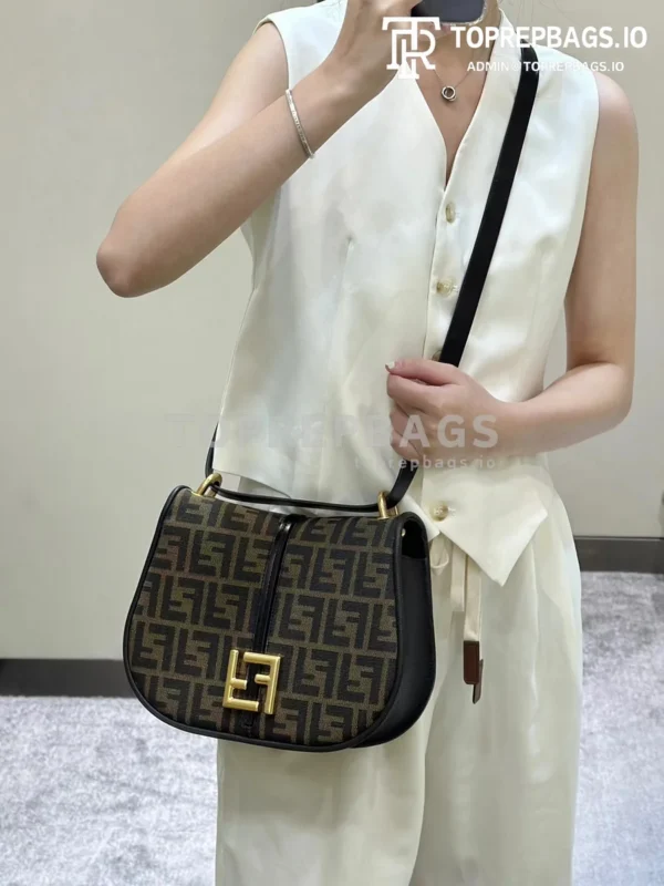 i1690537450_1447_0 Fendi C'mon in Brown