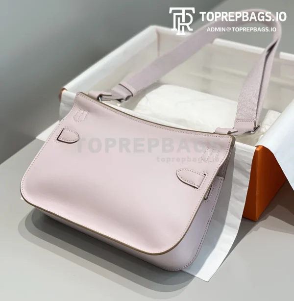 i1692949810_2088_3 Hermes Jypsiere Mini in Pink