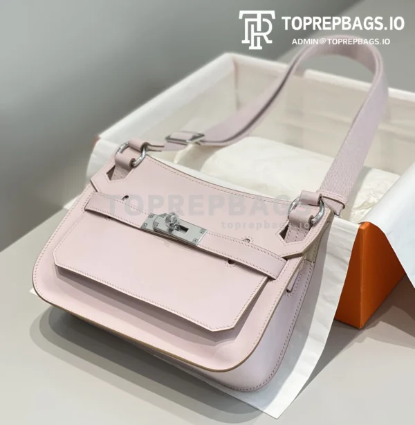 i1692949810_6412_2 Hermes Jypsiere Mini in Pink