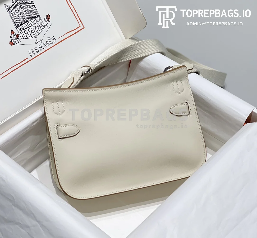 i1692962053_1754_1 Hermes Jypsiere Mini in White