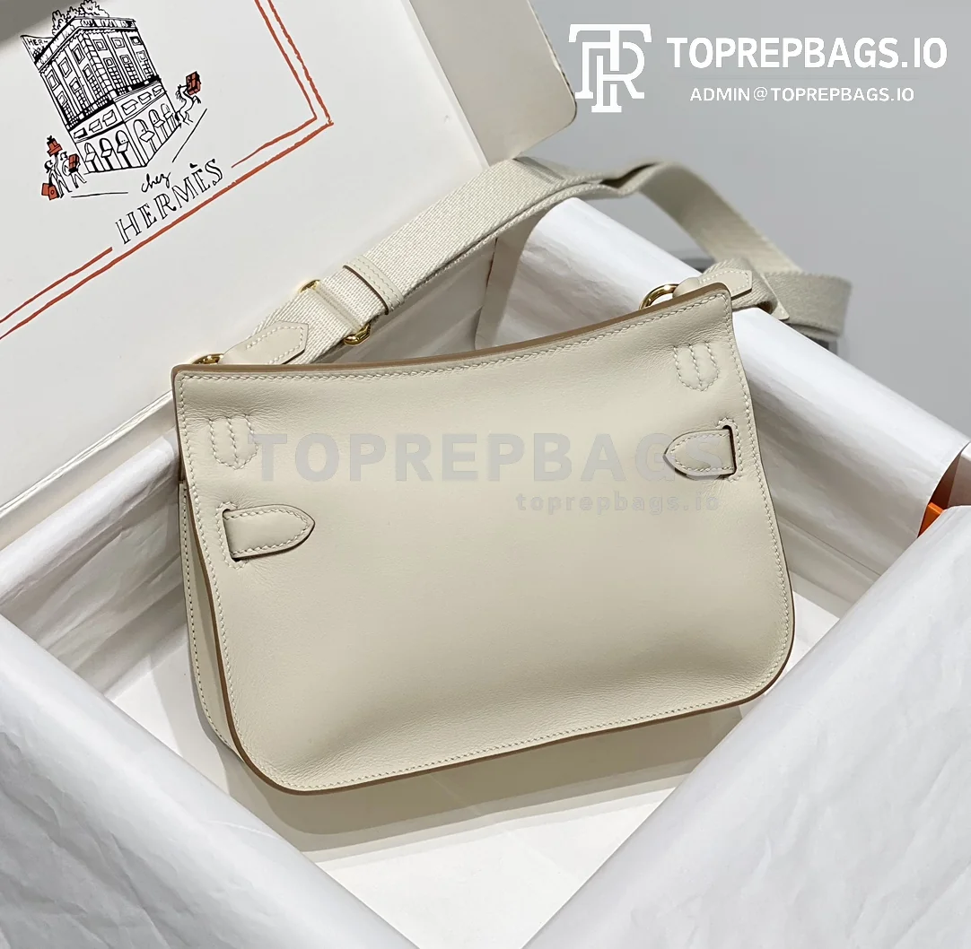 i1692962075_3800_1 Hermes Jypsiere Mini in White