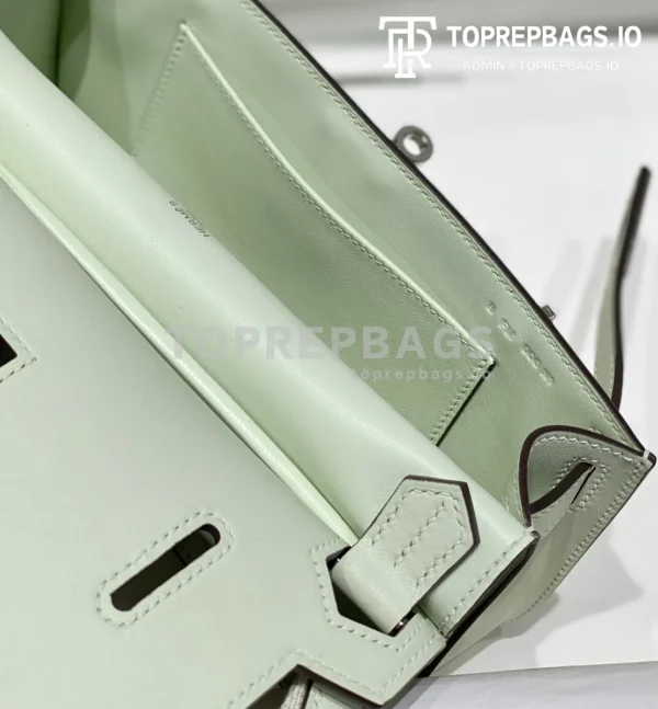 i1692962100_5122_8 Hermes Jypsiere Mini in Green