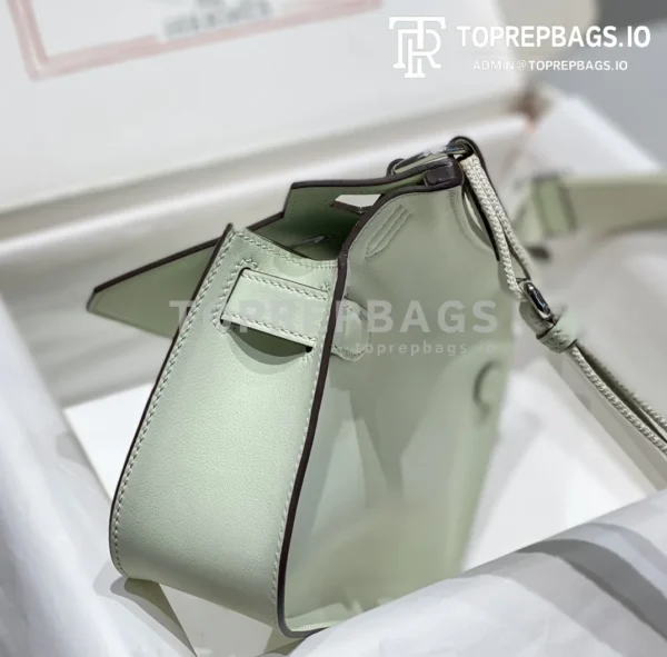 i1692962100_8645_6 Hermes Jypsiere Mini in Green