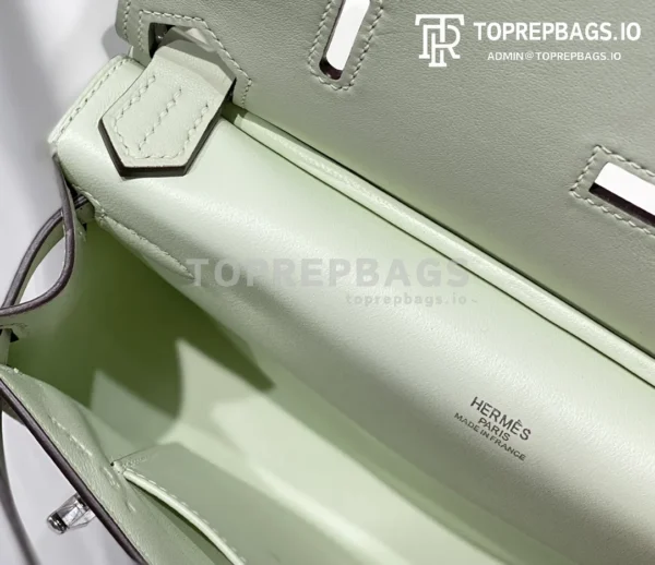 i1692962100_9714_7 Hermes Jypsiere Mini in Green