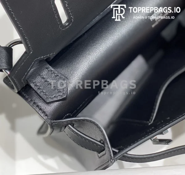 i1692962175_4429_7 Hermes Jypsiere Mini in Black