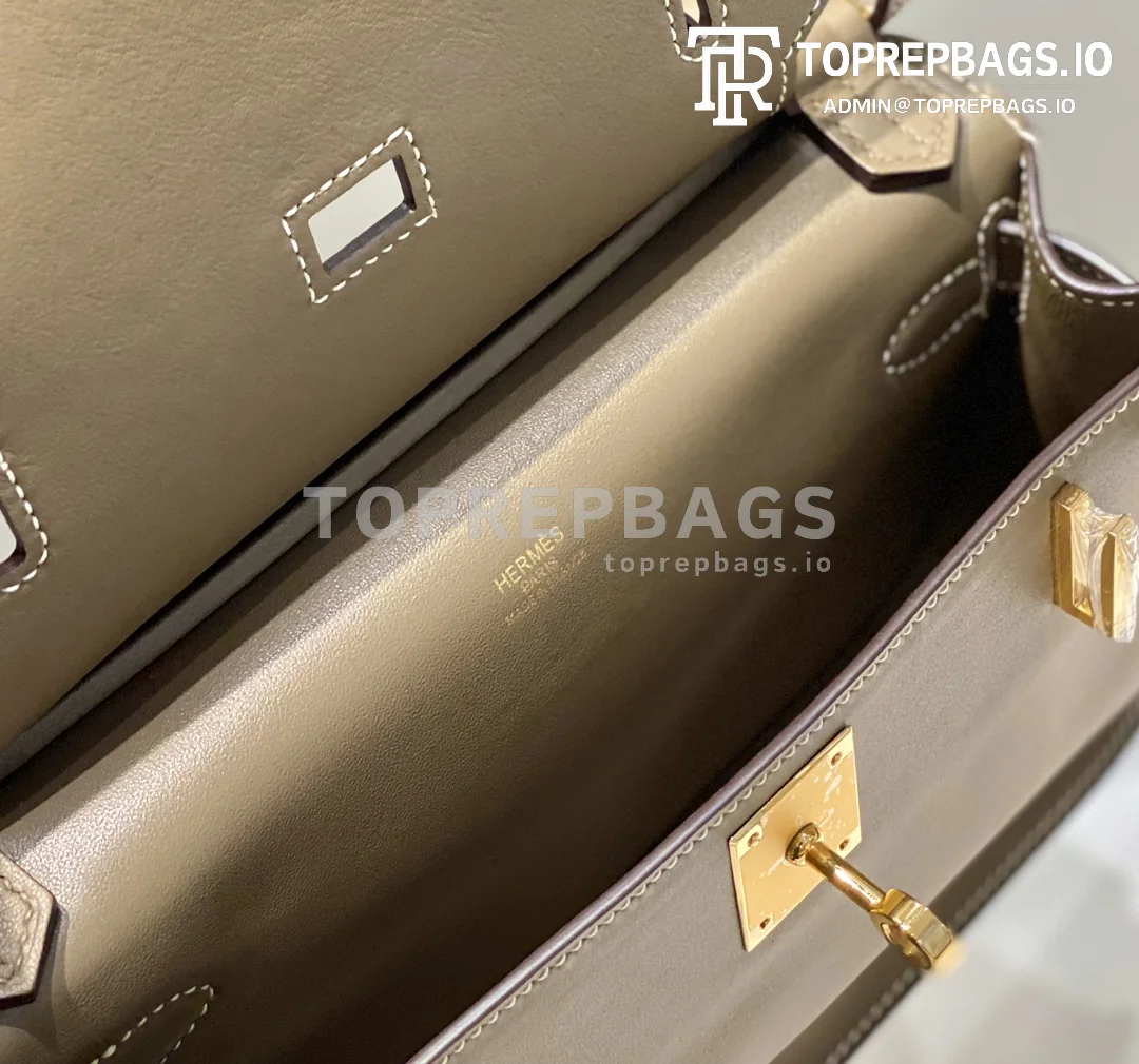 i1692962204_8923_8 Hermes Jypsiere Mini in Taupe
